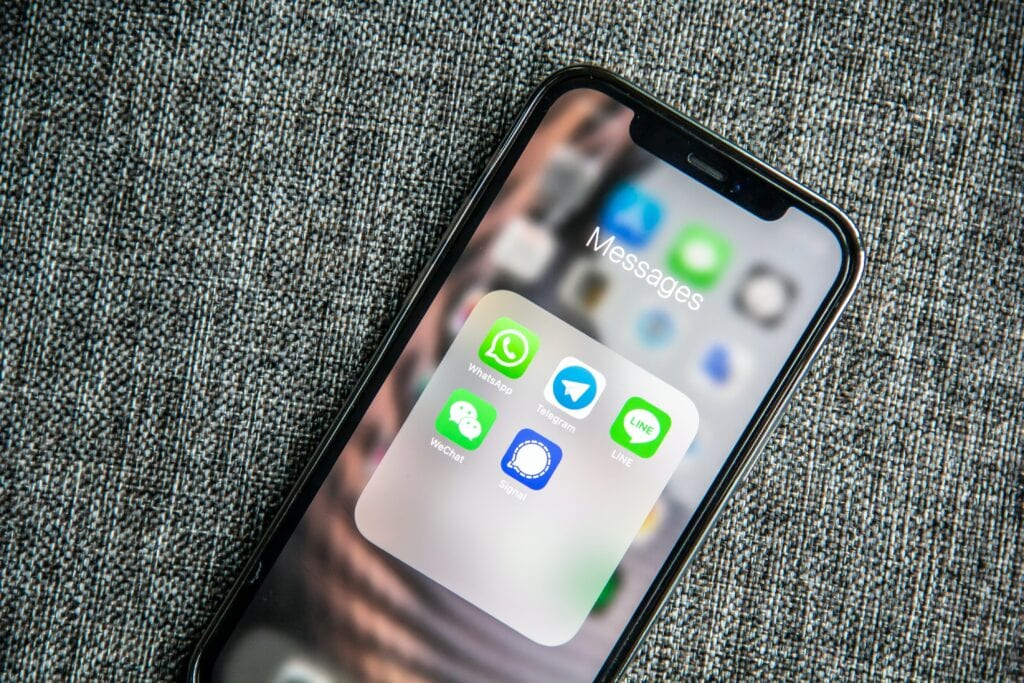 how-to-text-patients-effectively